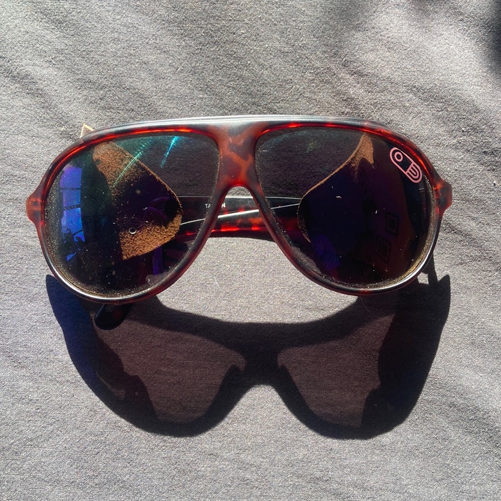 Airblaster glacier sun glasses